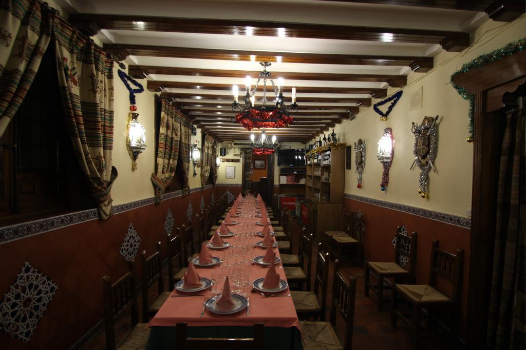 Hostal Palacios Toledo Exterior foto